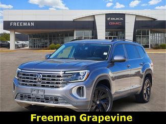 Used 2024 Volkswagen Atlas SE w/ Black Wheel Package video 1