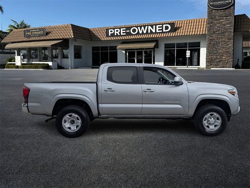 Used 2023 Toyota Tacoma image 8