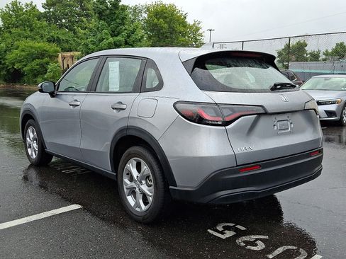 Certified 2024 Honda HR-V LX image 4