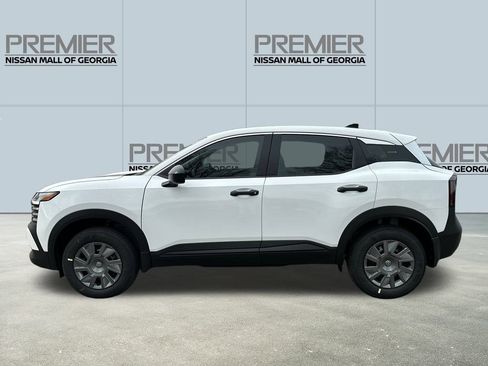 Used 2026 Nissan Kicks S FWD image 8