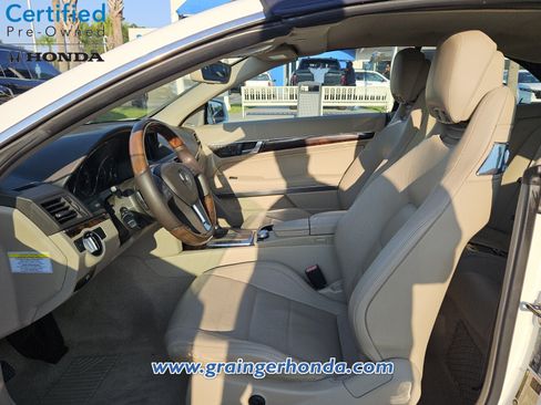 Used 2013 Mercedes-Benz E 350 Cabriolet image 10
