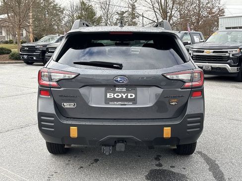 Used 2025 Subaru Outback Wilderness w/ Wilderness Package image 9