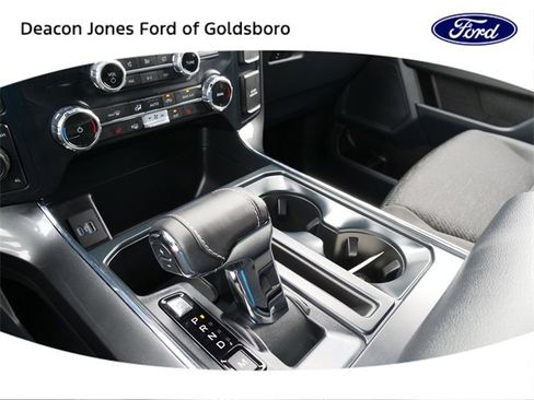 Certified 2022 Ford F150 XLT w/ Equipment Group 302A High image 26