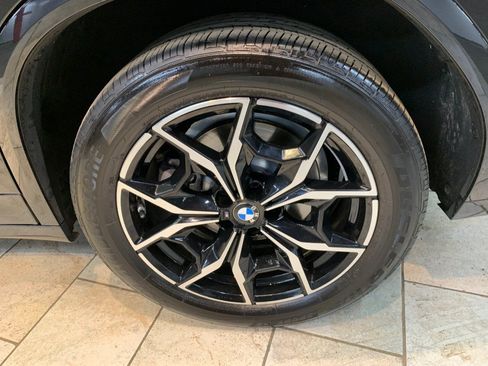 Used 2024 BMW X4 xDrive30i w/ Premium Package AWD/4WD image 12