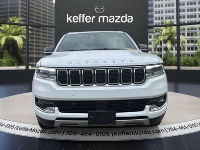 Used 2024 Jeep Wagoneer L Series III w/ Flexible Seating Group