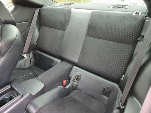 Used 2024 Toyota GR86 Premium image 13