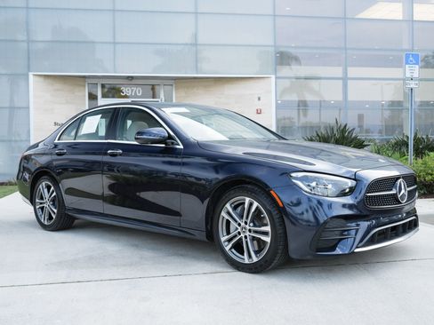 Used 2023 Mercedes-Benz E 350 Sedan image 3
