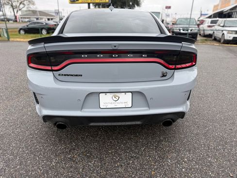 Used 2021 Dodge Charger Scat Pack image 6