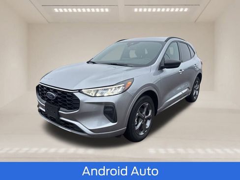 Used 2023 Ford Escape ST-Line w/ Tech Pack #1 image 3