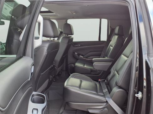 Used 2020 GMC Yukon XL SLT AWD/4WD image 10