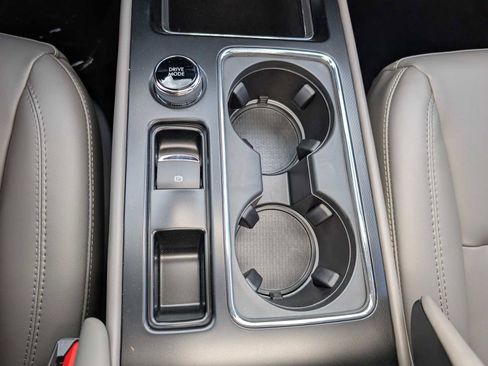 New 2026 Lincoln Corsair Premiere AWD/4WD image 23