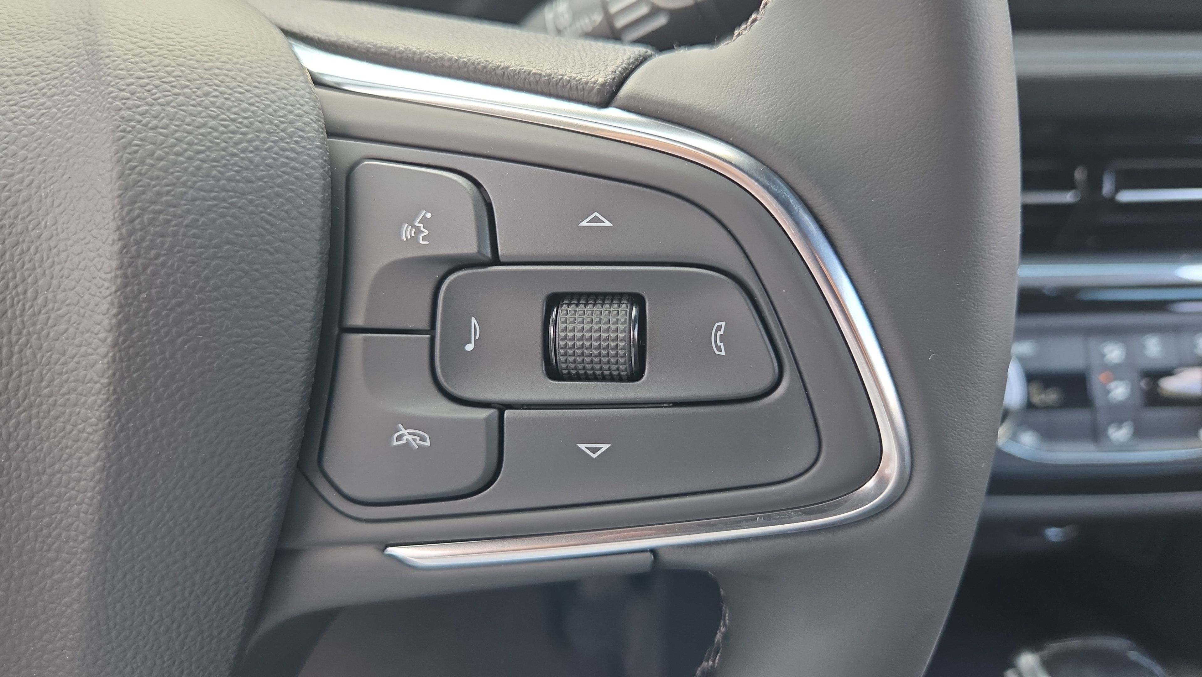 New 2026 Buick Envista Sport Touring w/ Convenience I Package FWD image 28