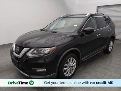 Used 2018 Nissan Rogue SV w/ Premium Package