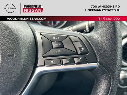 Used 2023 Nissan Sentra SV FWD image 39
