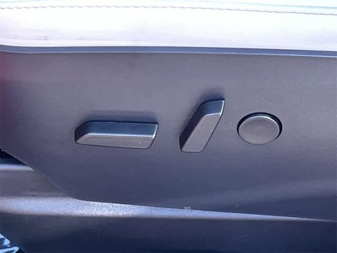 Used 2021 Tesla Model X Performance image 40