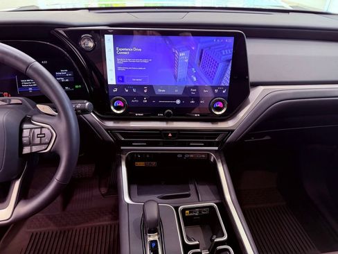 Used 2024 Lexus TX 350 FWD w/ Captains Chair Package image 27