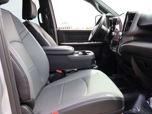 New 2026 RAM 3500 Tradesman AWD/4WD image 9