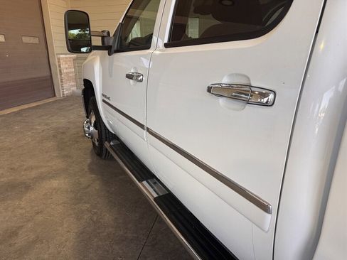 Used 2014 Chevrolet Silverado 3500 LT w/ Custom Sport Truck Package image 10