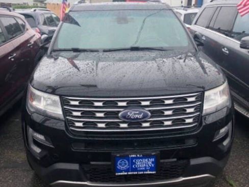 Used 2016 Ford Explorer Limited w/ Equipment Group 301A AWD/4WD image 11