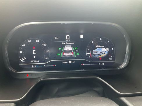 Used 2023 GMC Yukon AT4 w/ AT4 Premium Plus Package AWD/4WD image 22