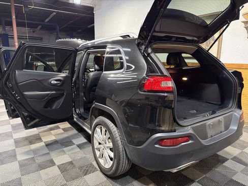 Used 2015 Jeep Cherokee Limited image 14