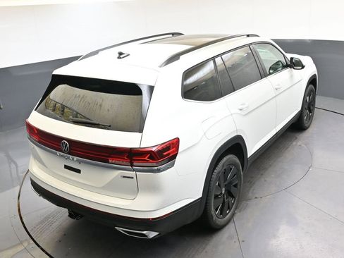 New 2026 Volkswagen Atlas SE image 51