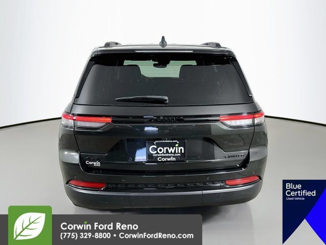 Used 2024 Jeep Grand Cherokee Limited w/ Black Appearance Package AWD/4WD image 9