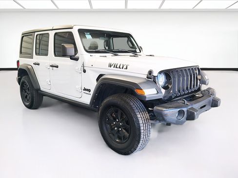 Used 2021 Jeep Wrangler Unlimited Sport AWD/4WD image 3