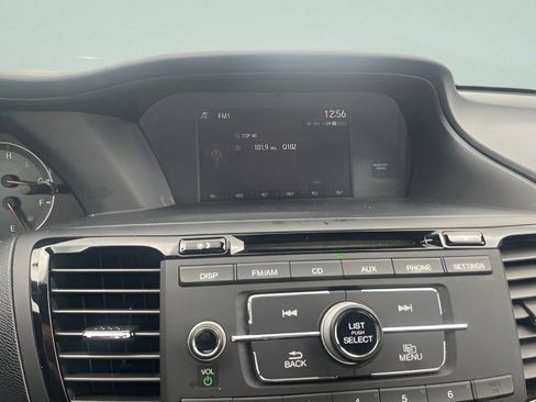 Used 2017 Honda Accord Sport image 22
