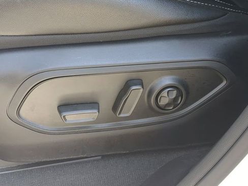 Used 2024 Jeep Grand Cherokee Limited 4xe image 23