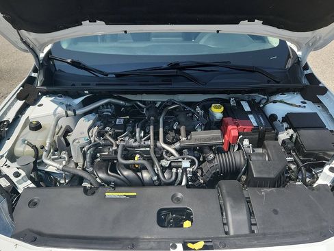 Used 2024 Nissan Sentra SV FWD image 21