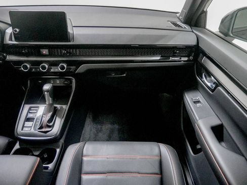 Used 2026 Honda CR-V Sport Touring image 31