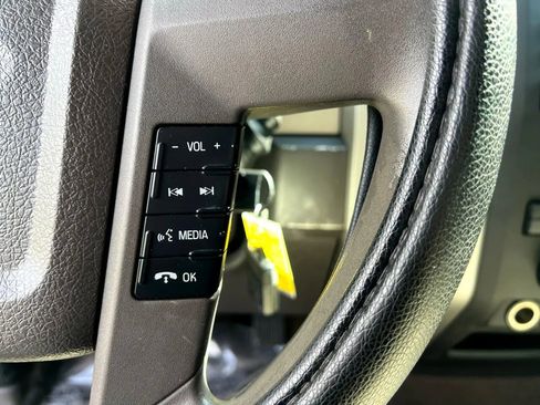 Used 2010 Ford F150 XLT image 20