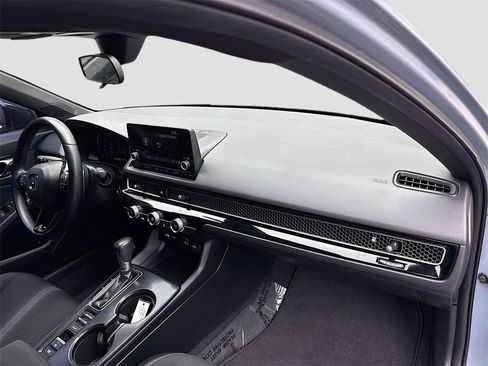 Used 2022 Honda Civic Sport image 26