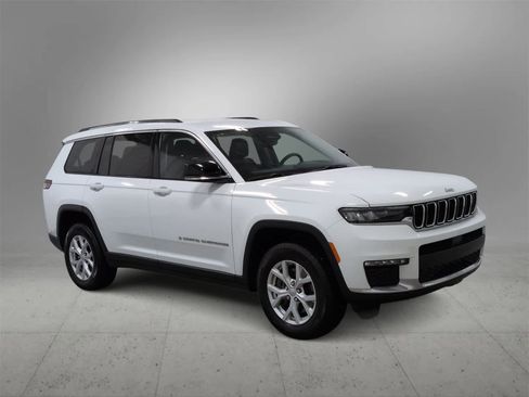 Certified 2023 Jeep Grand Cherokee L Limited image 2