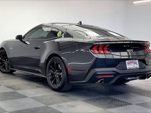 Used 2024 Ford Mustang GT RWD image 10