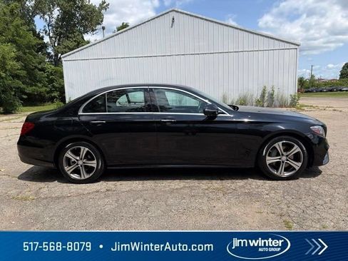 Used 2017 Mercedes-Benz E 300 4MATIC image 7