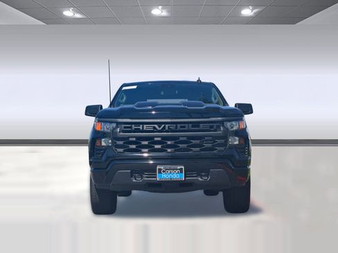 Used 2024 Chevrolet Silverado 1500 Custom Trail Boss w/ Turbomax Blackout Package image 5