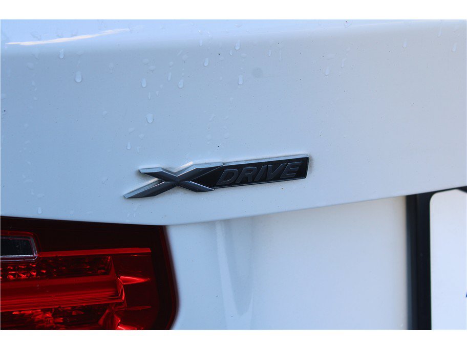 Used 2013 BMW 328i xDrive Sedan AWD/4WD image 32
