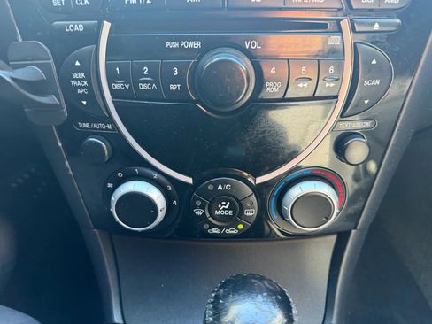 Used 2004 MAZDA RX-8 w/ AT Sport Pkg image 18