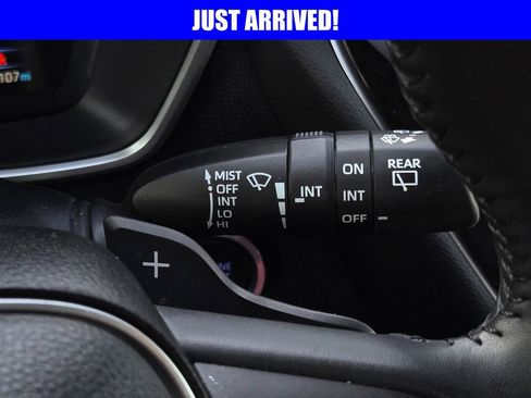 Used 2022 Toyota Corolla SE FWD image 22