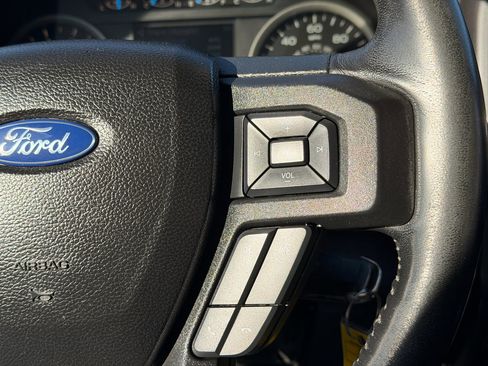 Used 2017 Ford F150 XLT w/ Equipment Group 302A Luxury image 20