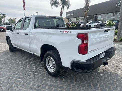 Used 2022 Chevrolet Silverado 1500 W/T w/ Trailering Package AWD/4WD image 3