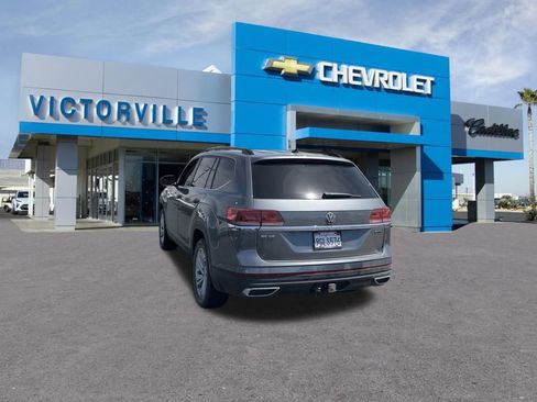 Used 2023 Volkswagen Atlas SE w/ Panoramic Sunroof Package AWD/4WD image 8