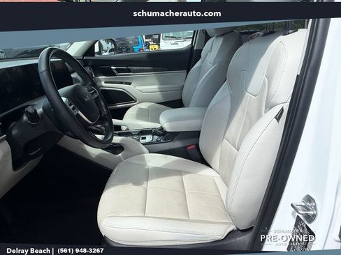 Used 2023 Kia Telluride EX w/ EX Captain's Chair Package AWD/4WD image 10