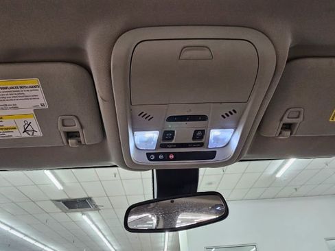 Used 2018 GMC Terrain Denali w/ Driver Alert Package II image 23