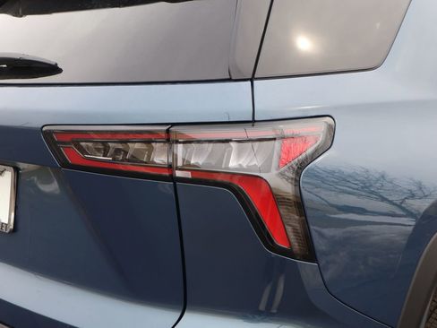 New 2026 Chevrolet Equinox LT w/ Convenience Package II image 7