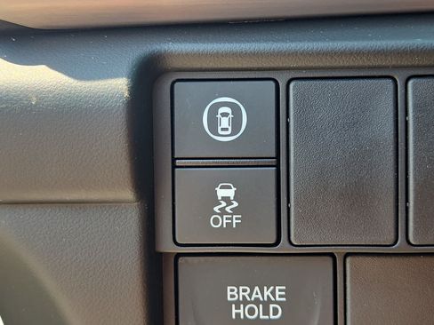 Used 2024 Acura RDX SH-AWD image 28