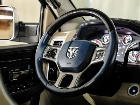 Used 2018 RAM 2500 Limited image 11