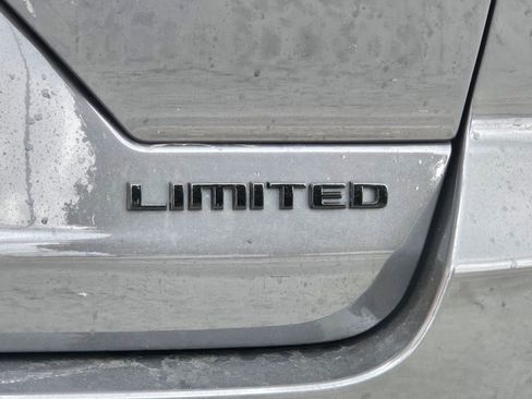 New 2025 Jeep Grand Cherokee Limited w/ Luxury Tech Group II image 27